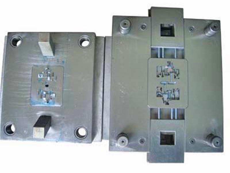 盐源精密塑料模-01